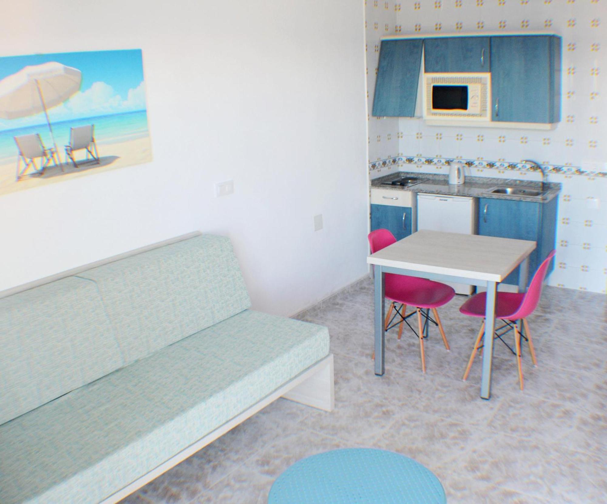 Apartamentos Playa Moreia S'Illot  Room photo